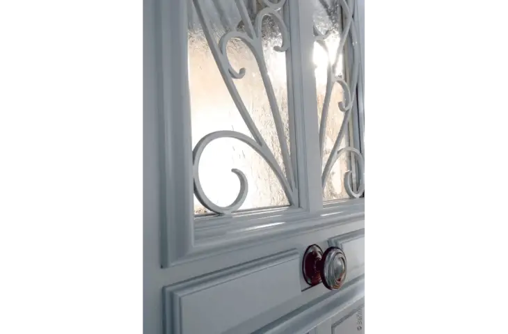 Porte-cimaise et grille à l'ancienne – Image 2