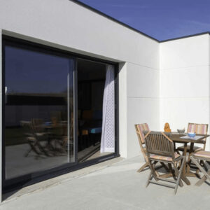 Baie vitrée aluminium bicoloration