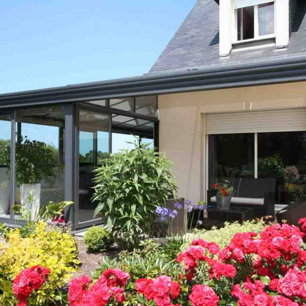 Combinaison véranda et pergola préau