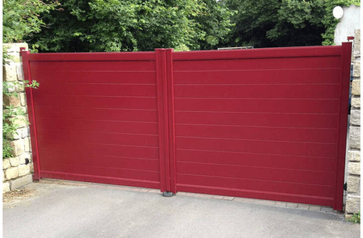 Portail aluminium battant plein – Image 3