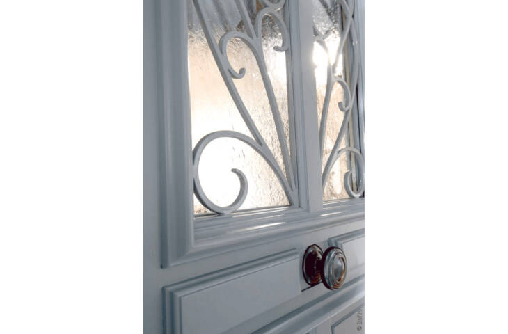 Porte-cimaise et grille à l'ancienne – Image 3