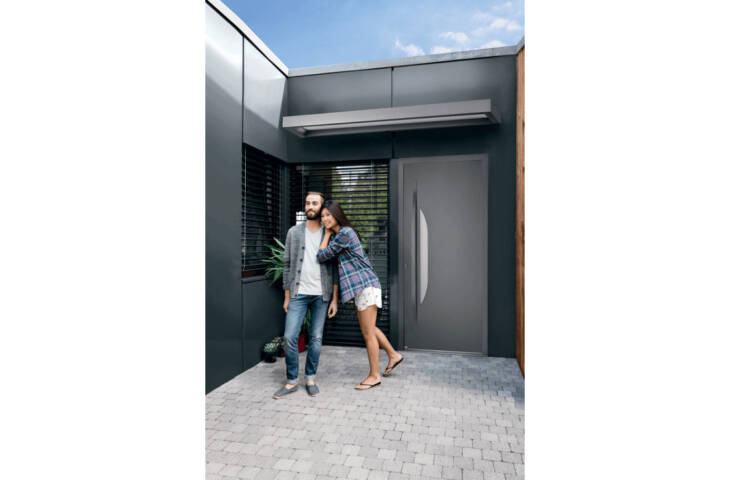 Porte contemporaine mi-vitrée demi-lune – Image 3