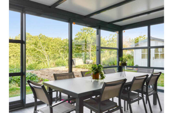 Véranda contemporaine en appui d'angle – Image 5