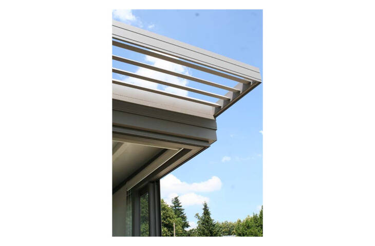 Véranda toiture plate avec brise-soleil – Image 3